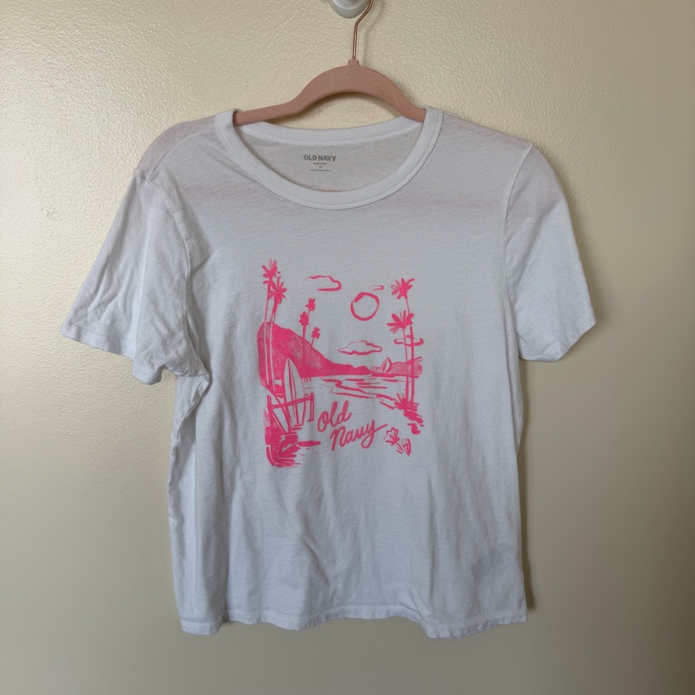 OLD NAVY Hot Pink & White Graphic Tee